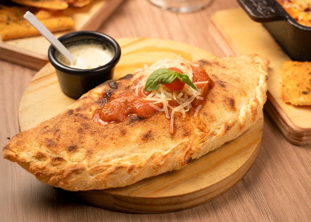 CALZONE BIRRIA 