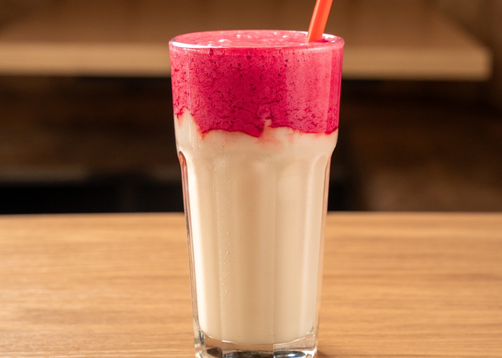 MORA GUANABANA EN LECHE
