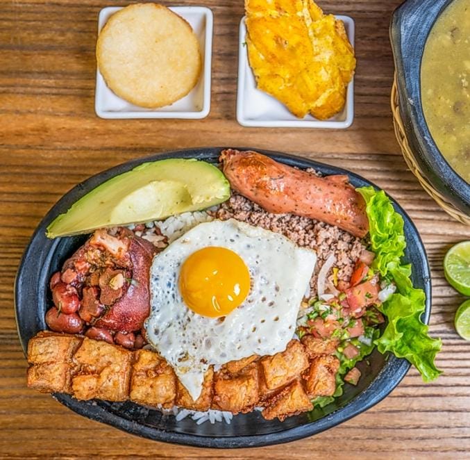 ALMUERZO MINI PAISA